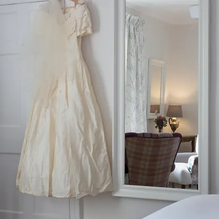 公寓 The Bailey Shepherd's Hut And *