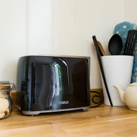The Bailey Shepherd's Hut And