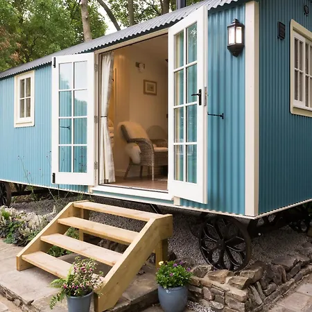 The Bailey Shepherd's Hut And Apartman