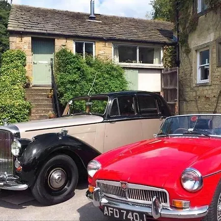 The Bailey Shepherd's Hut And Skipton